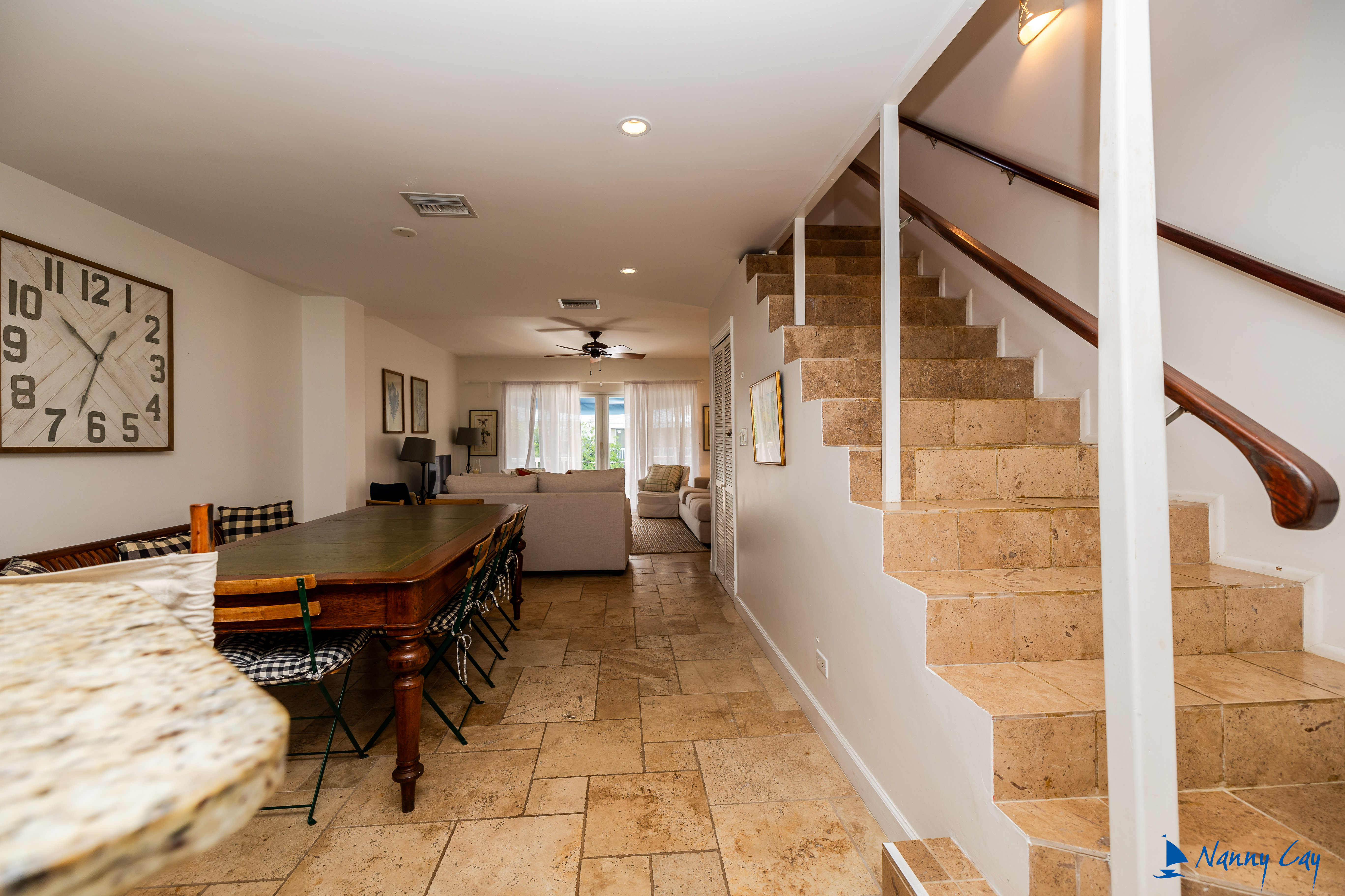 Townhouse Condo (2 Of 18)